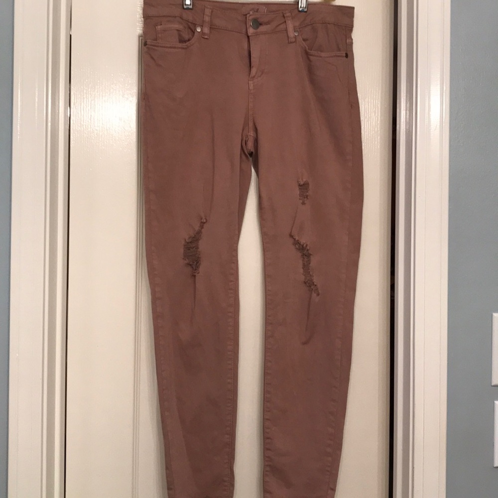 🌸🌸2 for $5🌸🌸Destressed Jeans